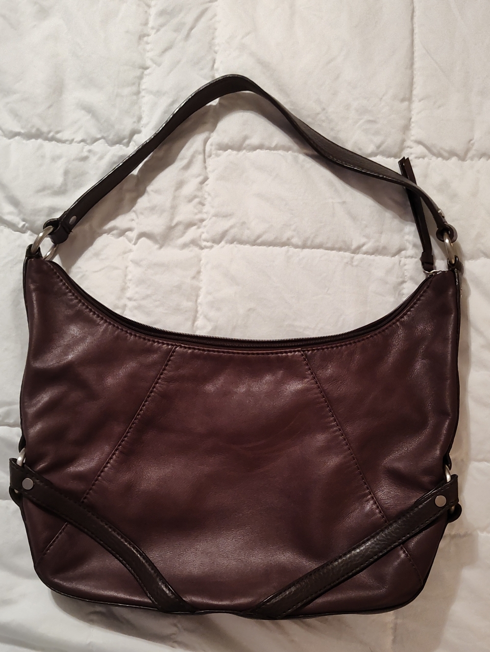 Leather Shoulder Bag in Deep Brown